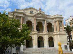 Vue extérieure opéra